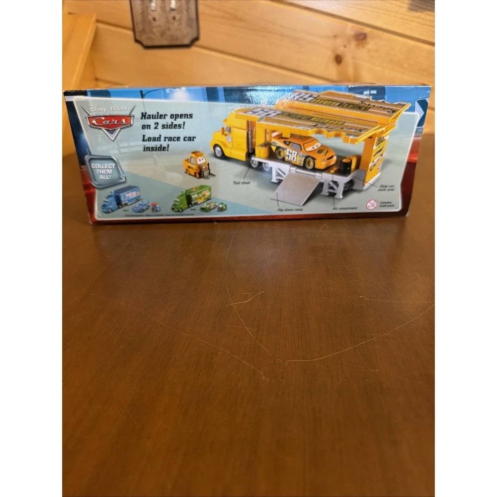 New Disney Pixar Cars Team Octane Gain Hauler Diecast Piston Cup Nights Rare